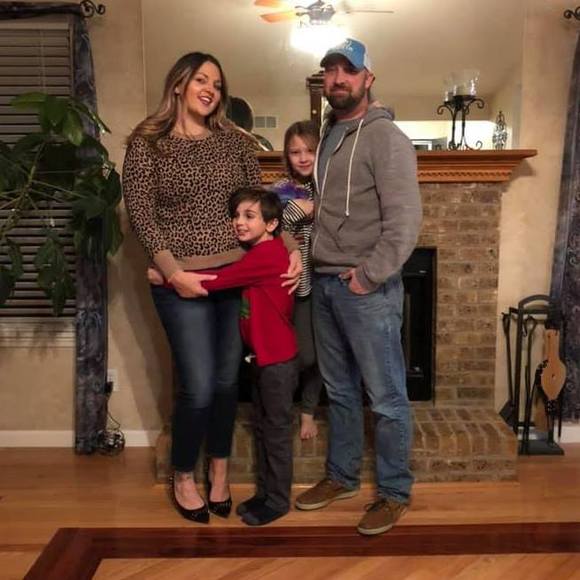 Meet your Posher, Ashley - Picture 1 of 1